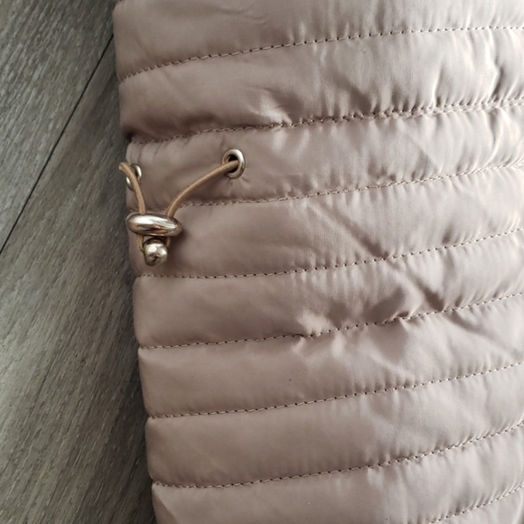 Nude quilted Jacket with gold accents - Picture 4 of 6
